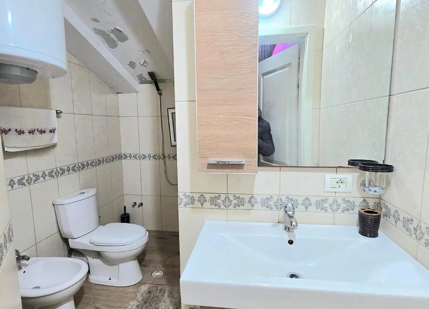 Tedi'S Home Korça Apartman
